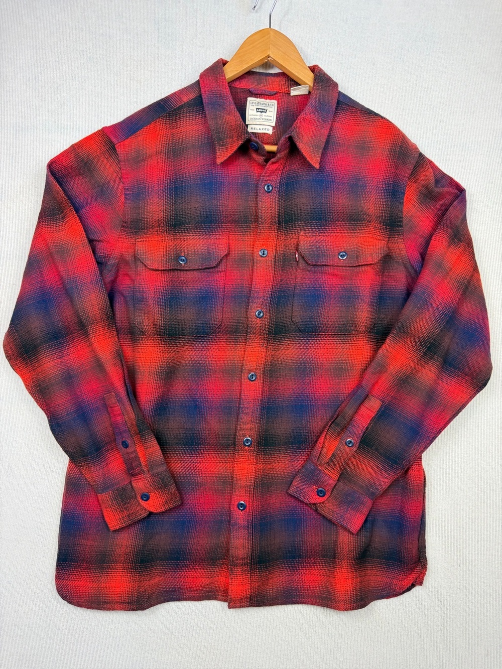 Levi’s Jackson Worker Red Plaid Flannel Button-Up Shirt Relaxed Fit Men’s Medium